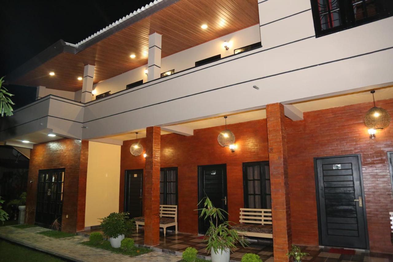 Edwin'S Airport Stay Dalupotha Экстерьер фото