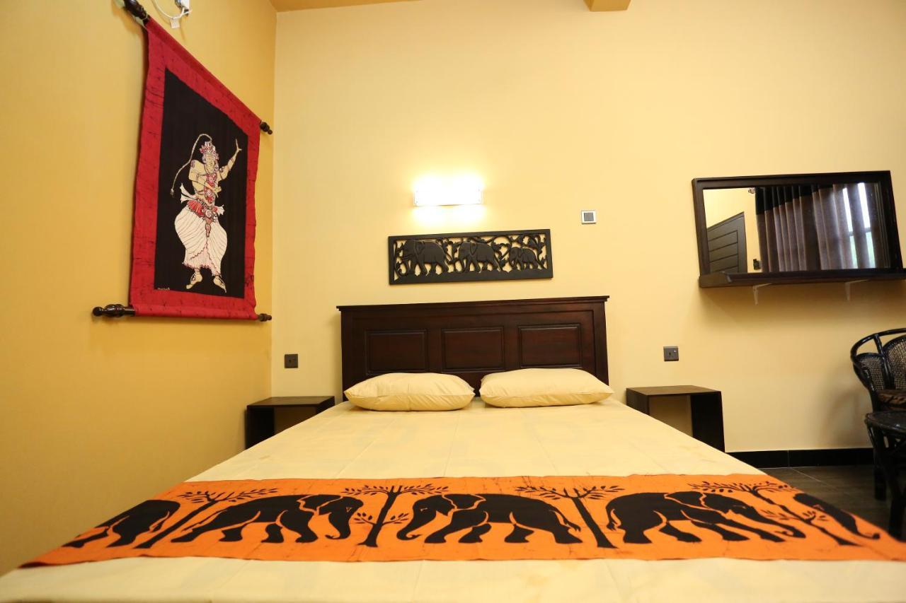 Edwin'S Airport Stay Dalupotha Экстерьер фото